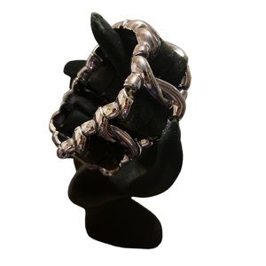 ✨ 3/$15 Silver Toned Expandable Bracelet